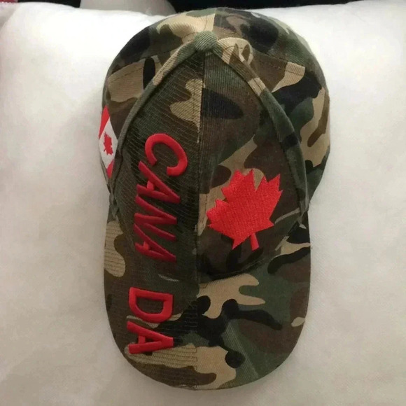 Canada baseball Embroidered hat one size fits all  camouflage - Picture 2 of 5